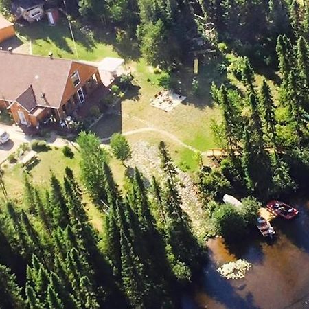 Bed and Breakfast Gite De La Riviere Шибугамо Экстерьер фото